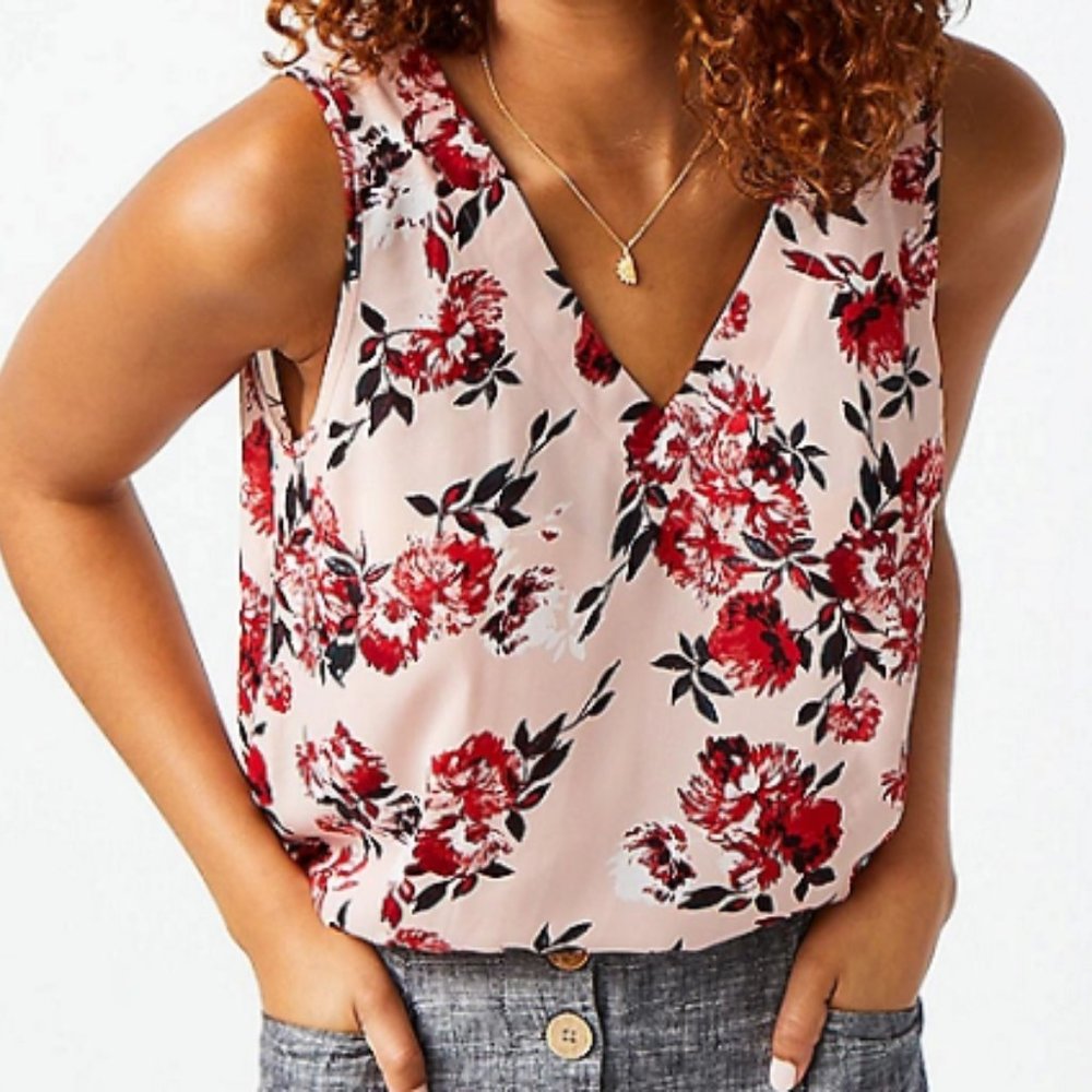 Maurices Womens Dressy Floral Tank Top Sz XL Pink V Neck Bar Back Flowy Chiffon